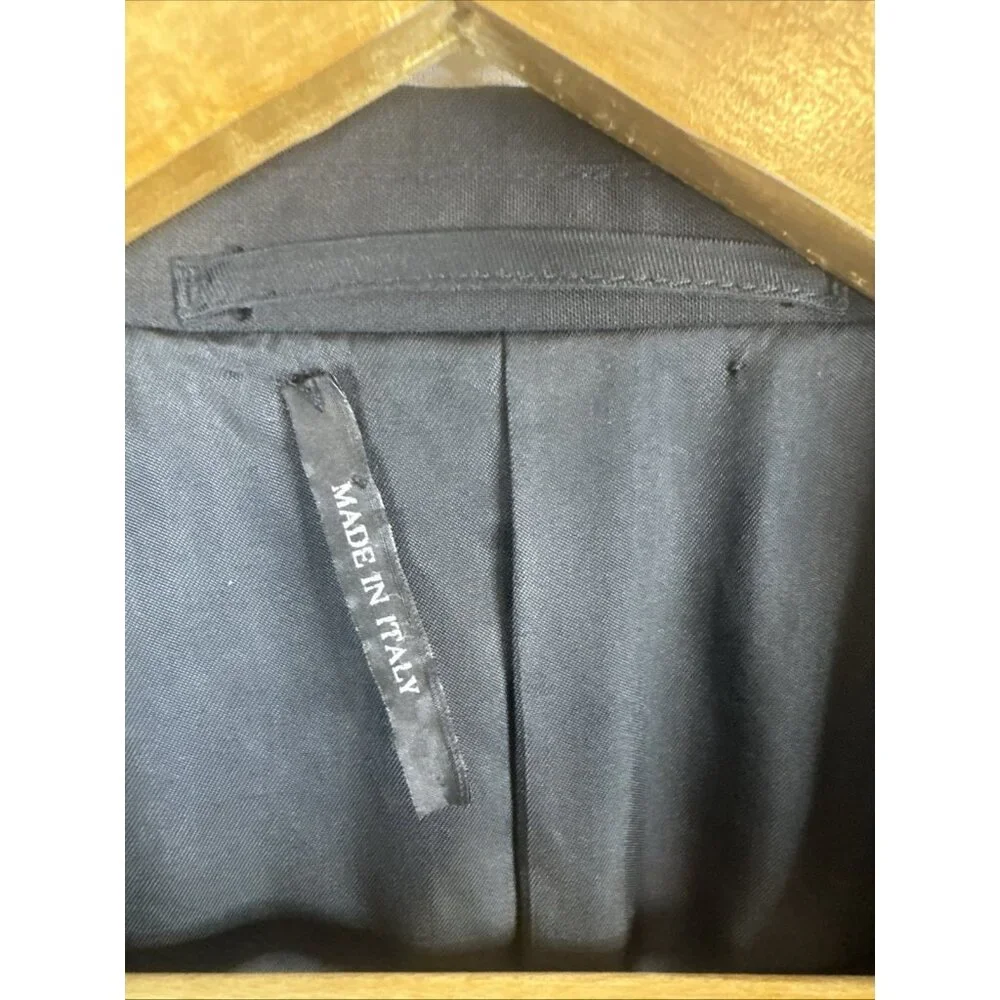 Prada Milano Black Wool Blazer Sport Coat‎ Italy 54R Fits US 42R Damage On Rear